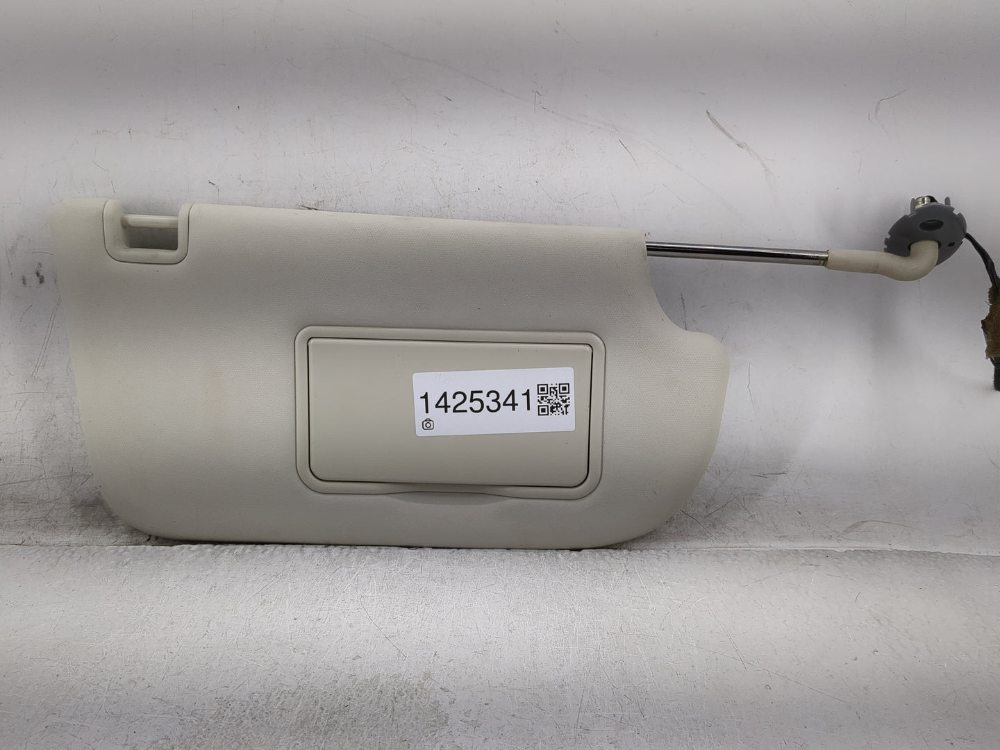 2013-2019 Ford Escape Sun Visor Shade Replacement Passenger Right Mirror Fits Fits 2013 2014 2015 2016 2017 2018 2019 OEM Us