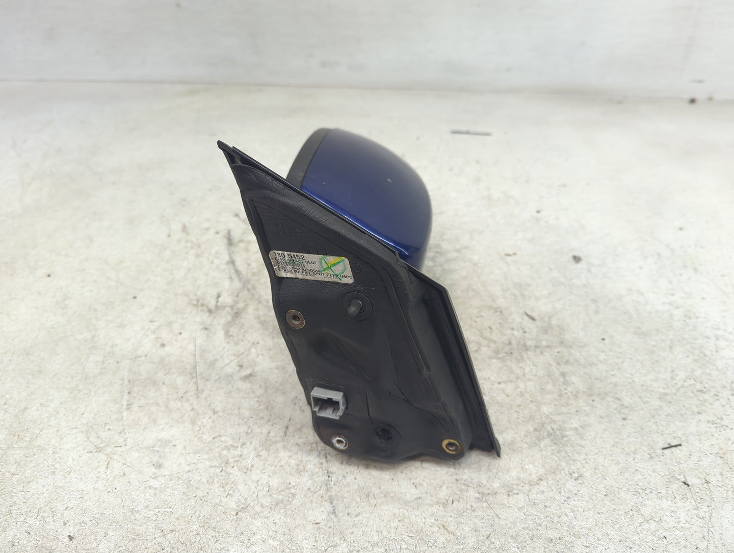 2013-2016 Ford Escape Driver Side View Mirror - Left Door Mirror OEM Used - Oemusedautoparts1.com
