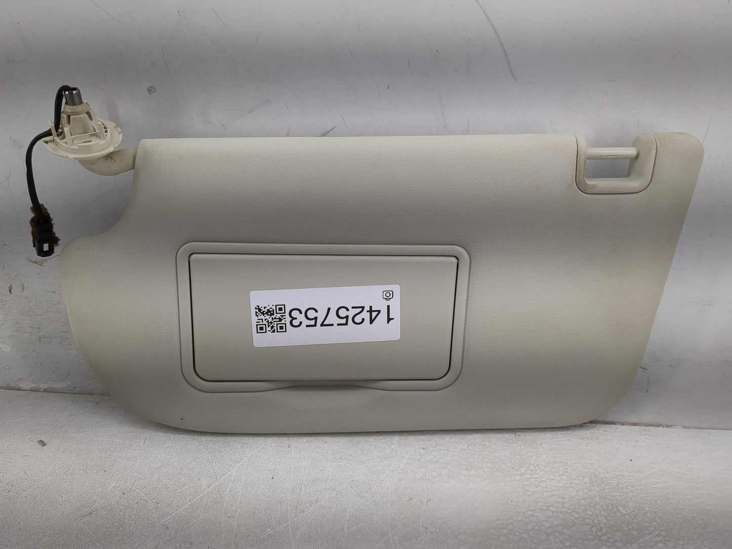 2013-2019 Ford Escape Sun Visor Shade Replacement Driver Left Mirror Fits Fits 2013 2014 2015 2016 2017 2018 2019 OEM Used A