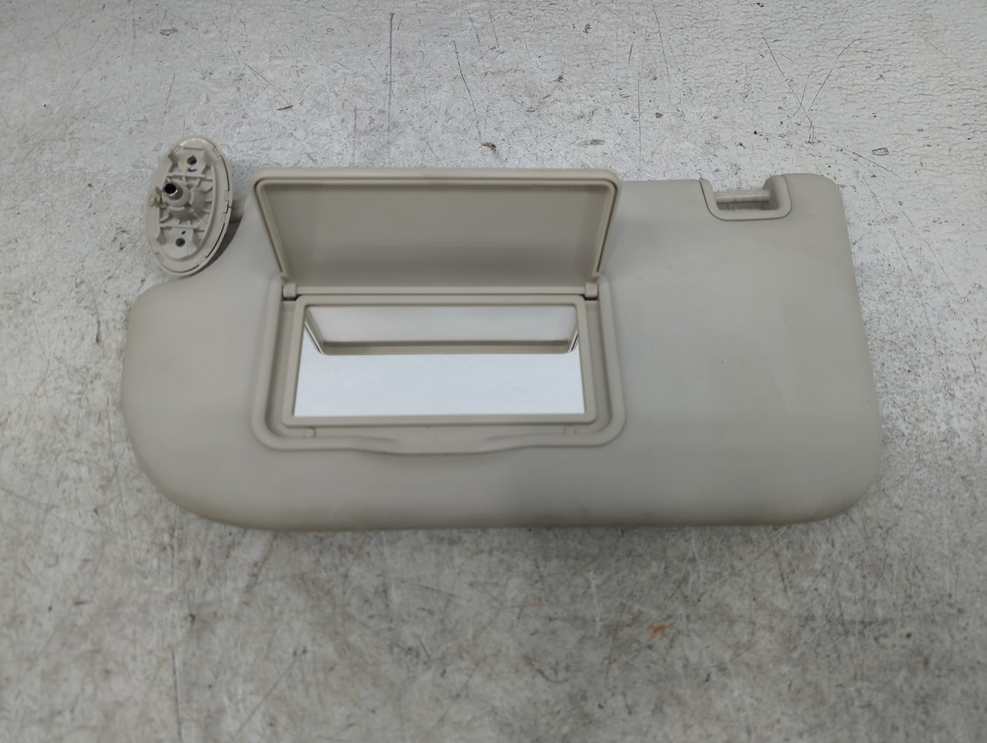 2013-2019 Ford Escape Sun Visor Shade Replacement Driver Left Mirror Fits Fits 2013 2014 2015 2016 2017 2018 2019 OEM Used A