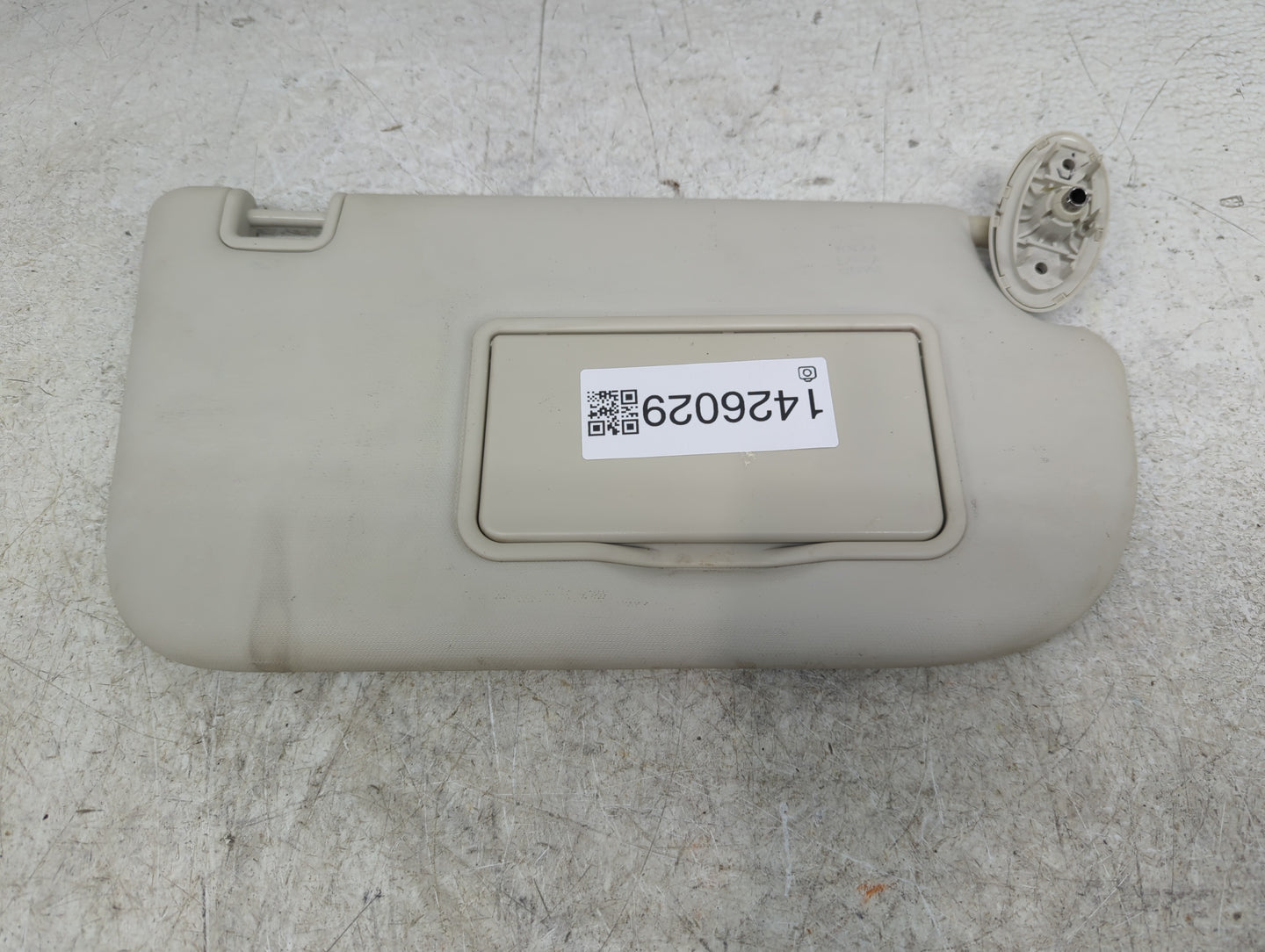 2013-2019 Ford Escape Sun Visor Shade Replacement Passenger Right Mirror Fits Fits 2013 2014 2015 2016 2017 2018 2019 OEM Us