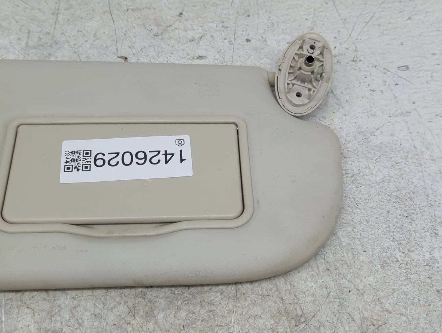 2013-2019 Ford Escape Sun Visor Shade Replacement Passenger Right Mirror Fits Fits 2013 2014 2015 2016 2017 2018 2019 OEM Us