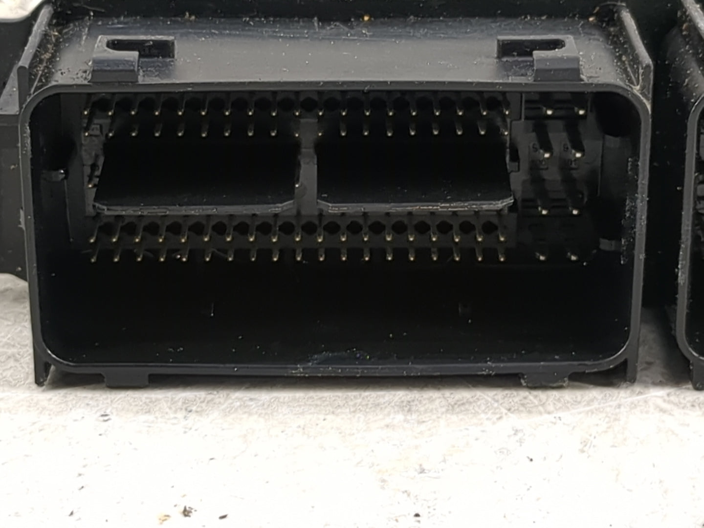 2013-2016 Ford Escape PCM Engine Control Computer ECU ECM PCU OEM P/N:CV6A-12B684-CA Fits Fits 2013 2014 2015 2016 OEM Used 