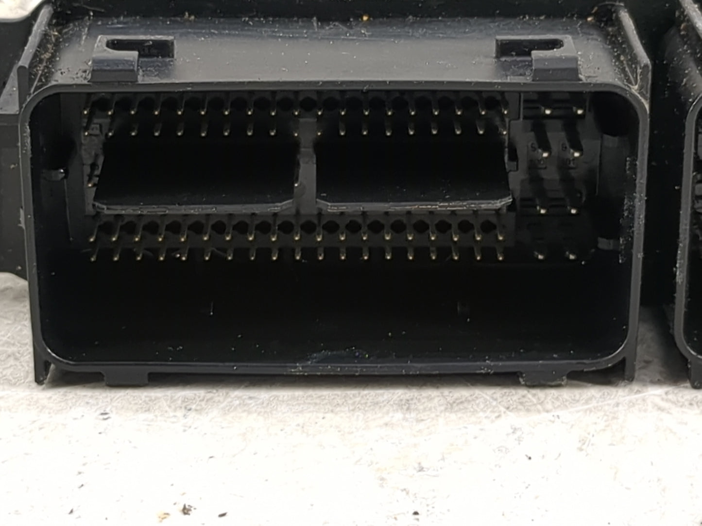 2013-2016 Ford Escape PCM Engine Control Computer ECU ECM PCU OEM P/N:CV6A-12B684-CA Fits Fits 2013 2014 2015 2016 OEM Used 