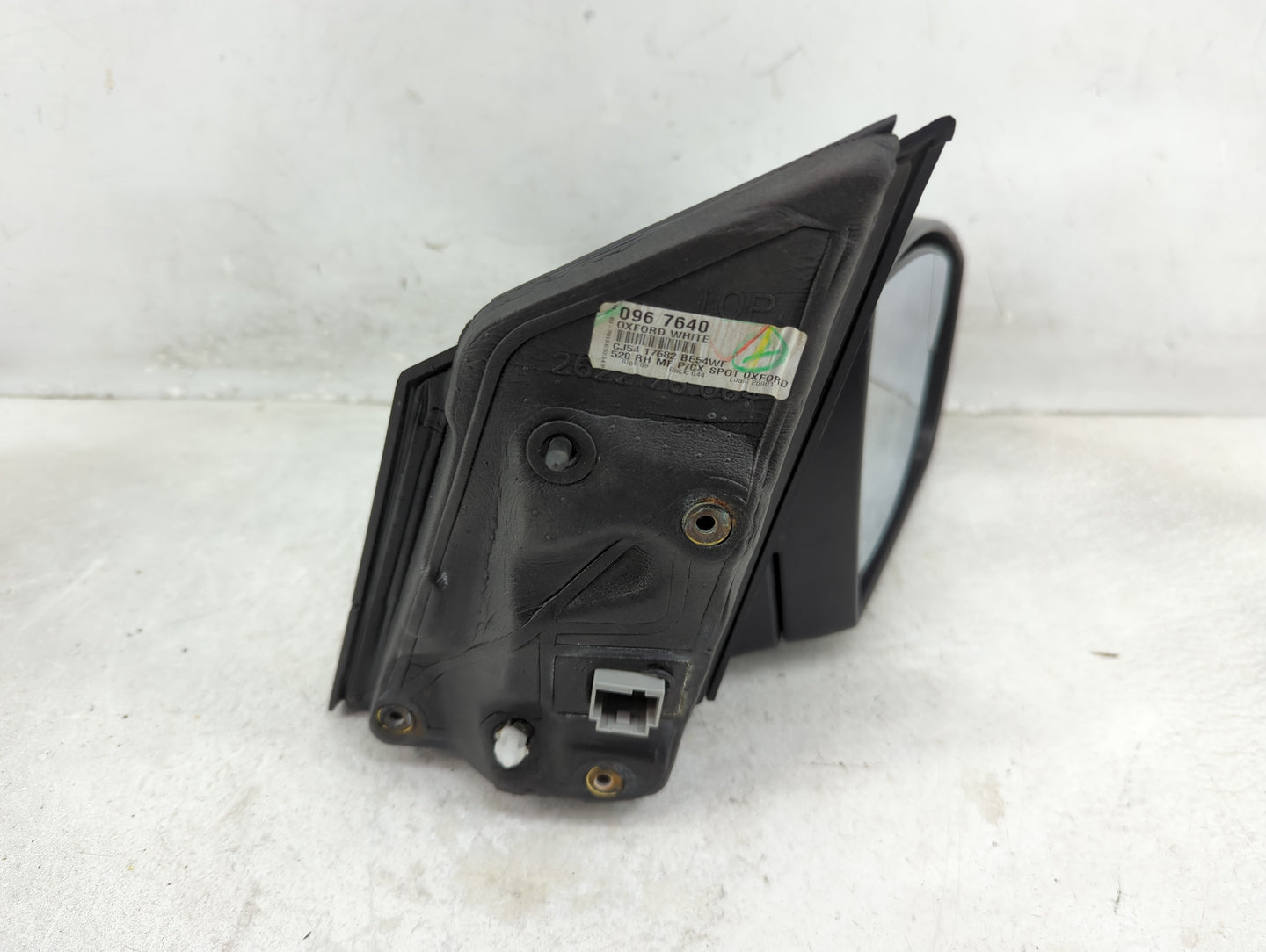 2013-2016 Ford Escape Passenger Side View Mirror - Right Door Mirror OEM Used - Oemusedautoparts1.com