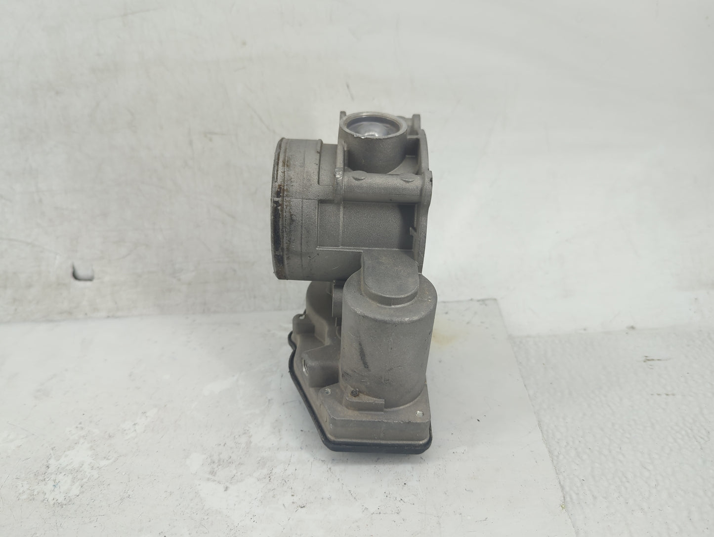 2013-2022 Ford Escape Throttle Body Fits Fits 2013 2014 2015 2016 2017 2018 2019 2020 2021 2022 OEM Used Auto Parts - Oemuse