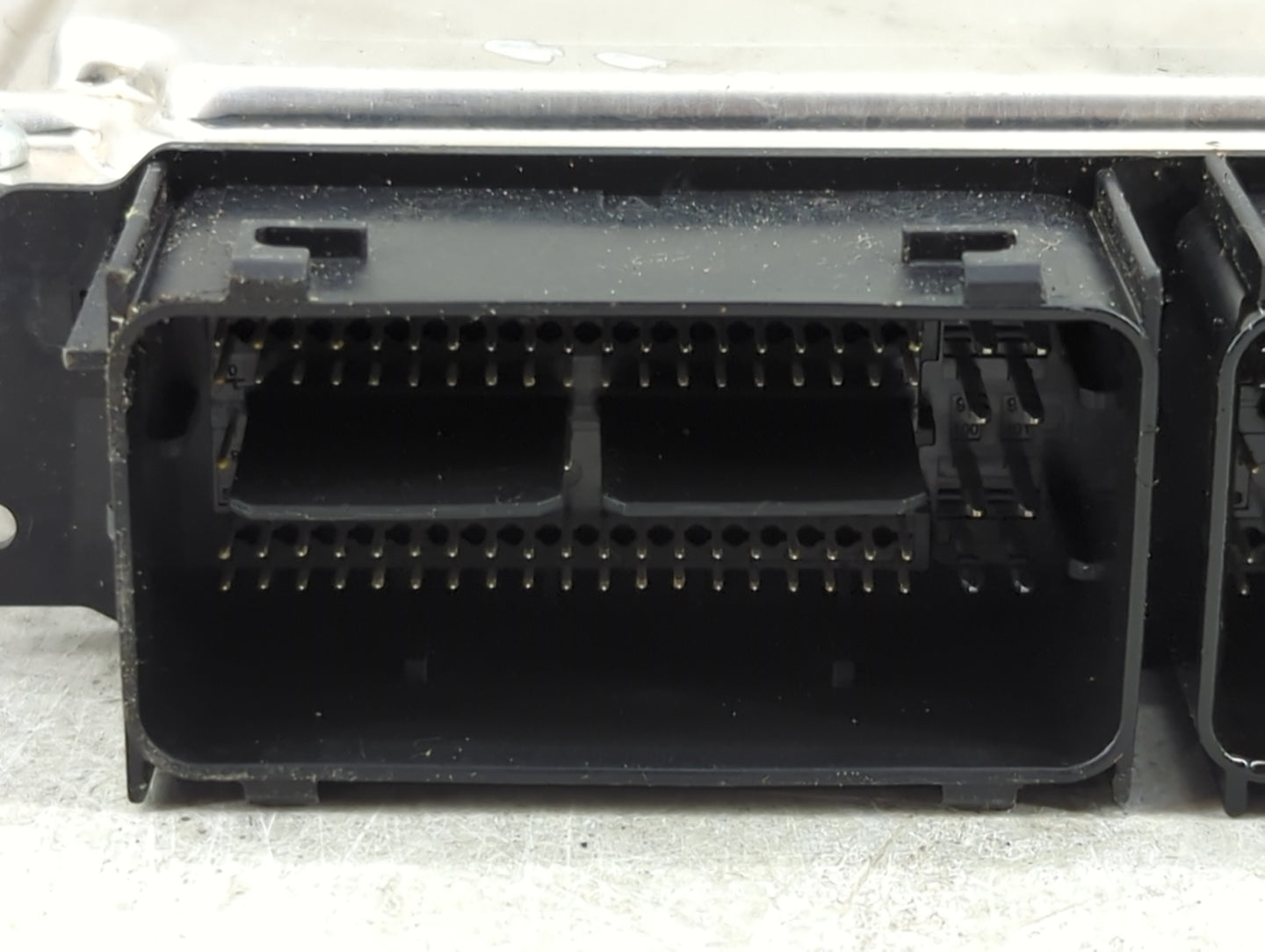 2013-2016 Ford Escape PCM Engine Control Computer ECU ECM PCU OEM P/N:DJ5A-12A650-ABC Fits Fits 2013 2014 2015 2016 OEM Used