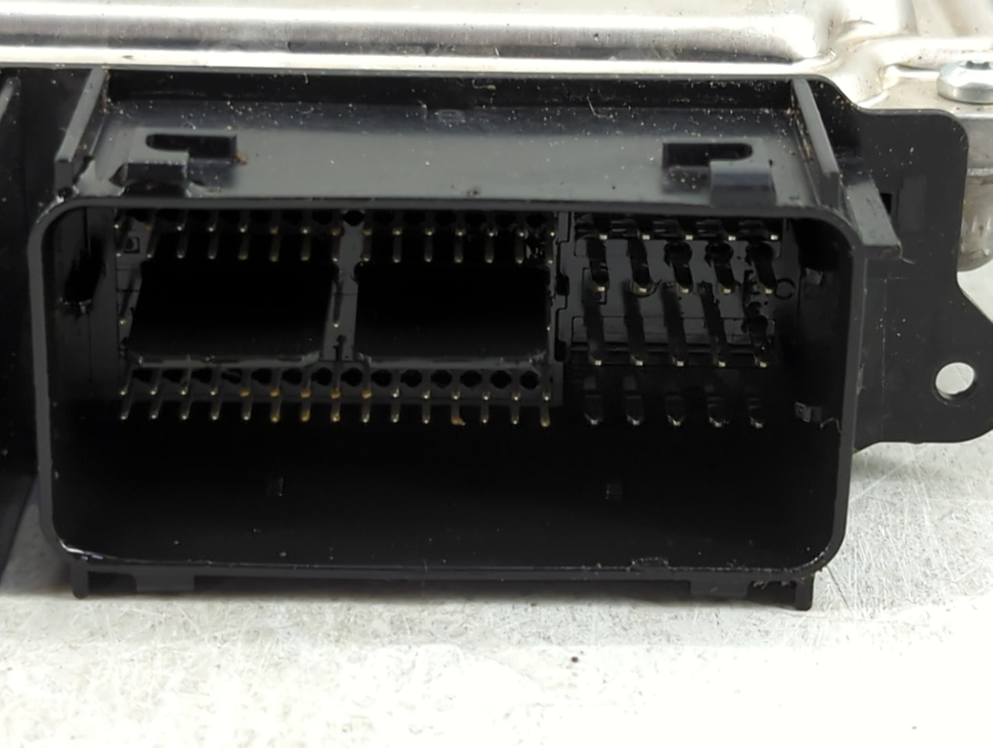 2013-2016 Ford Escape PCM Engine Control Computer ECU ECM PCU OEM P/N:DJ5A-12A650-ABC Fits Fits 2013 2014 2015 2016 OEM Used