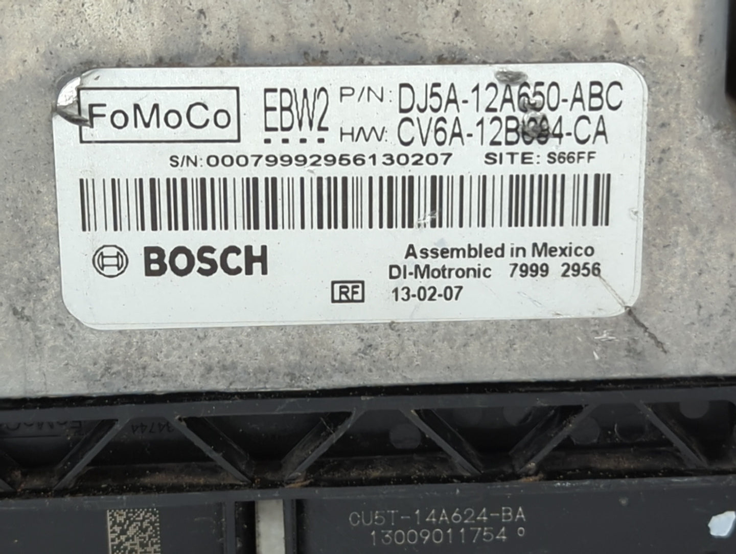 2013-2016 Ford Escape PCM Engine Control Computer ECU ECM PCU OEM P/N:DJ5A-12A650-ABC Fits Fits 2013 2014 2015 2016 OEM Used