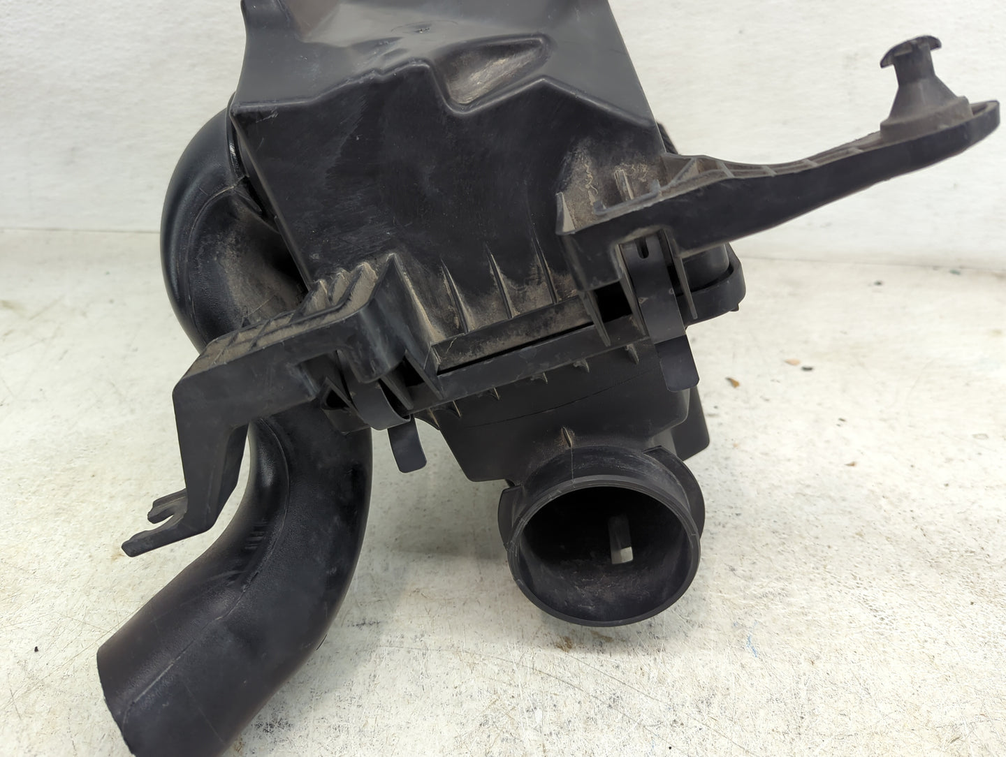 2013-2016 Ford Escape Air Cleaner Intake-duct Hose Tube - Oemusedautoparts1.com