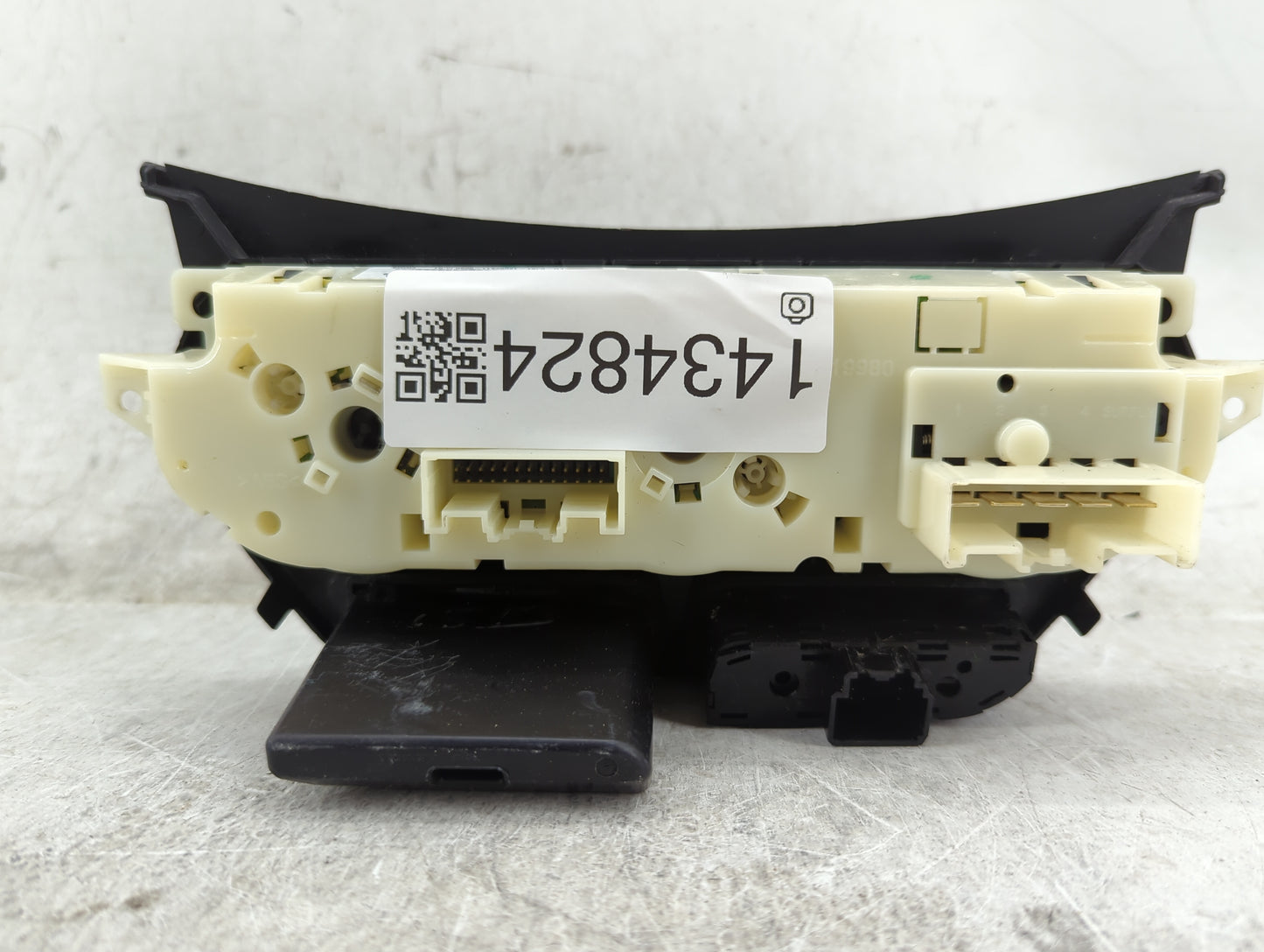 2013-2016 Ford Escape Climate Control Module Temperature AC/Heater Replacement P/N:CJ5T-19980-CE FD-CJ5T-12052911-0060 Fits 