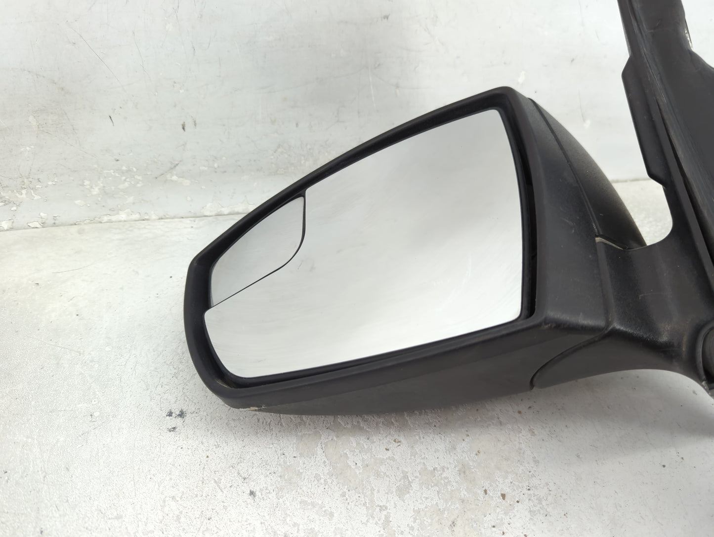 2013-2016 Ford Escape Driver Side View Mirror - Left Door Mirror OEM Used - Oemusedautoparts1.com