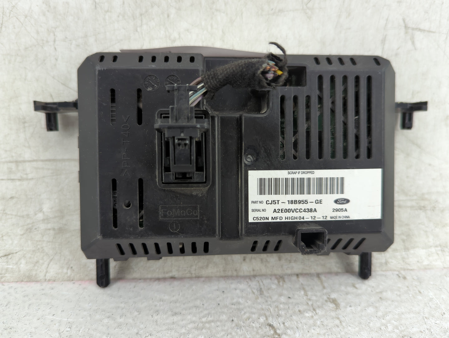 2013-2016 Ford Escape Information Display Screen - Oemusedautoparts1.com