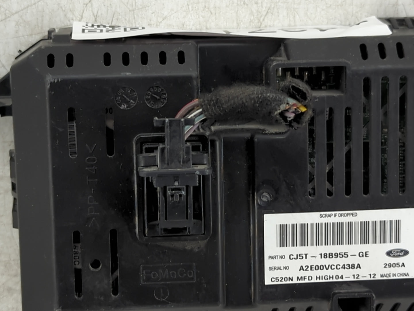 2013-2016 Ford Escape Information Display Screen - Oemusedautoparts1.com