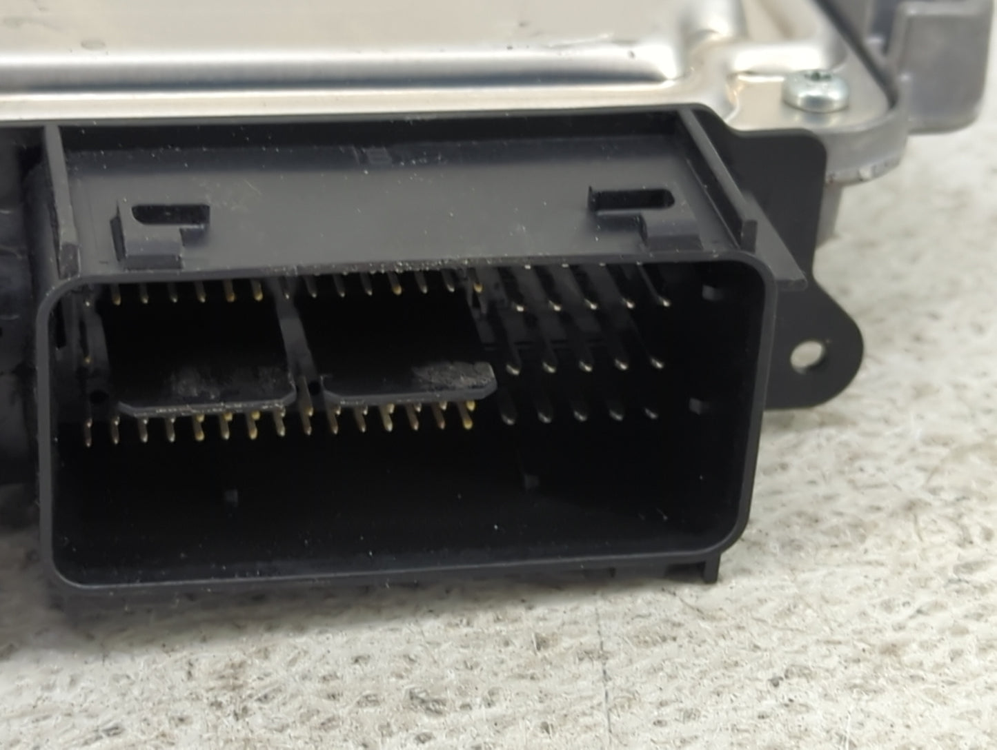 2013-2016 Ford Escape PCM Engine Control Computer ECU ECM PCU OEM P/N:DJ5A-12A650-AAC CV6A-12B684-CA Fits Fits 2013 2014 201