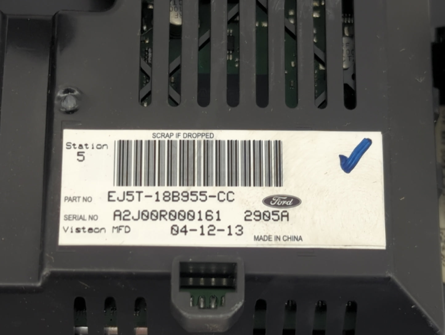2013-2016 Ford Escape Information Display Screen - Oemusedautoparts1.com