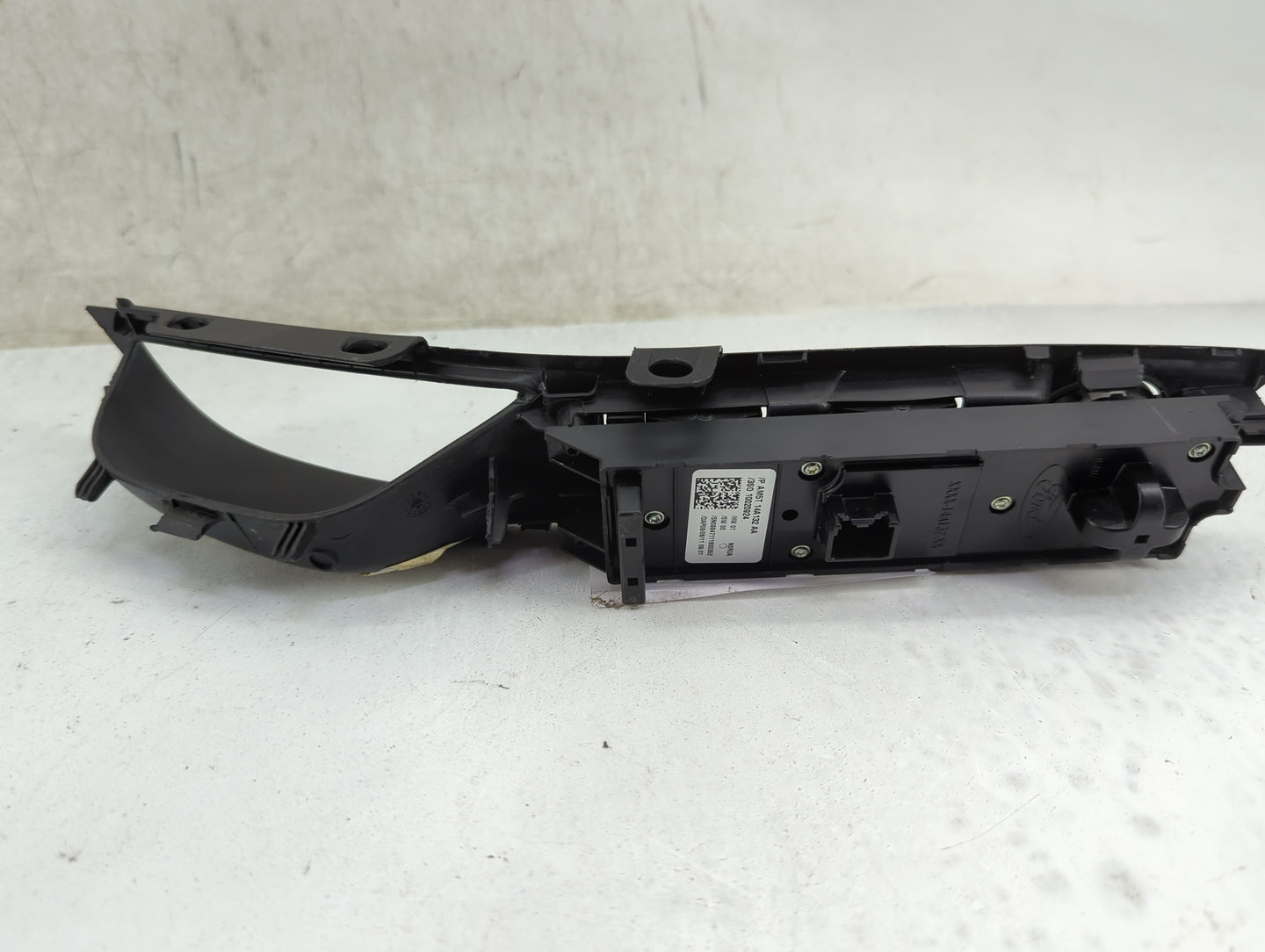 2013-2019 Ford Escape Master Power Window Switch Replacement Driver Side Left P/N:AM5T14A132AA AM5T-14A132-AA Fits OEM Used 