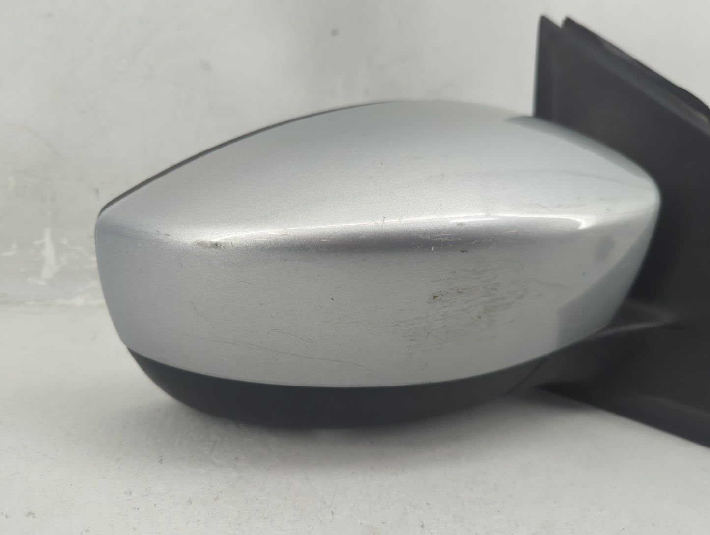 2013-2016 Ford Escape Passenger Side View Mirror - Right Door Mirror OEM Used - Oemusedautoparts1.com