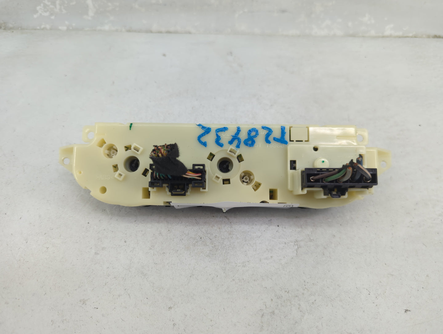 2013-2016 Ford Escape Climate Control Module Temperature AC/Heater Replacement P/N:CJ5T-19980-CF Fits Fits 2013 2014 2015 20