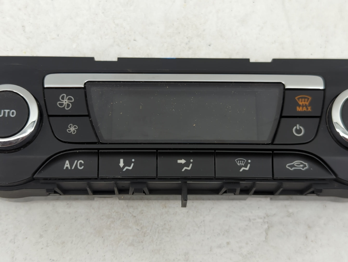 2013 Ford Escape Climate Control Module Temperature AC/Heater Replacement P/N:CJ5T-18C612-AE Fits OEM Used Auto Parts - Oemu
