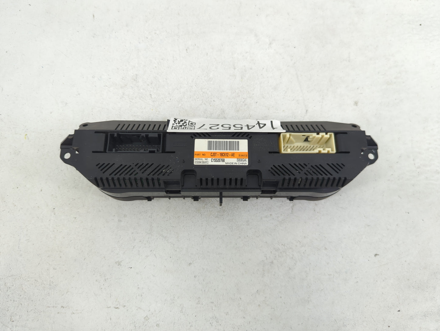 2013 Ford Escape Climate Control Module Temperature AC/Heater Replacement P/N:CJ5T-18C612-AE Fits OEM Used Auto Parts - Oemu
