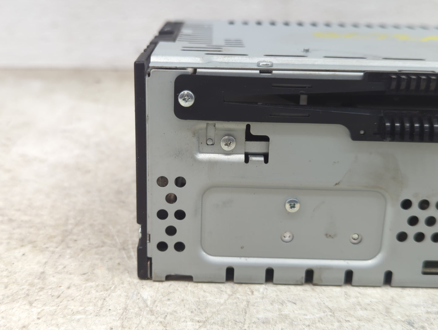 2013-2016 Ford Escape Radio AM FM Cd Player Receiver Replacement P/N:CJ5T-19C107-DE Fits Fits 2013 2014 2015 2016 OEM Used A