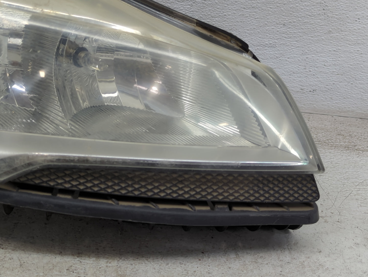 2013-2016 Ford Escape Passenger Right Oem Head Light Headlight Lamp - Oemusedautoparts1.com