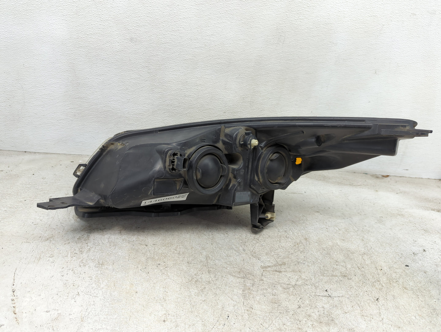 2013-2016 Ford Escape Passenger Right Oem Head Light Headlight Lamp - Oemusedautoparts1.com