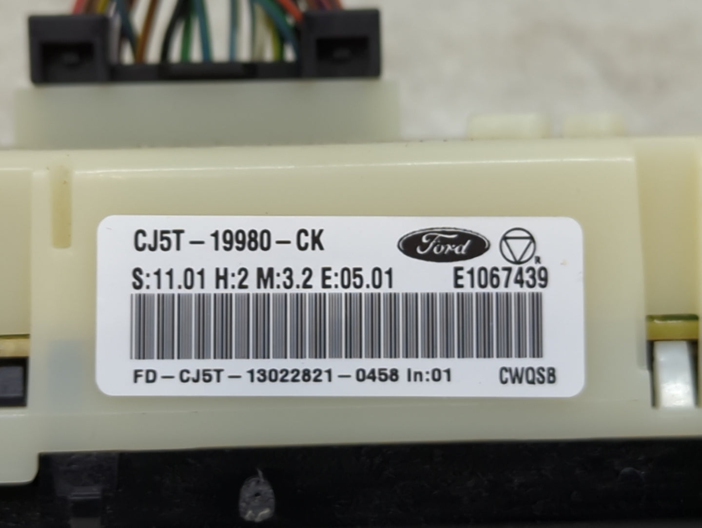 2013-2016 Ford Escape Climate Control Module Temperature AC/Heater Replacement P/N:CJ5T-19980-CK CJ5T-19980-CF Fits OEM Used