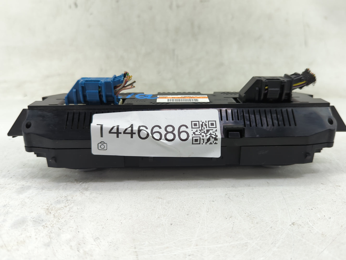 2013 Ford Escape Climate Control Module Temperature AC/Heater Replacement P/N:CJ5T-18C612-AE Fits OEM Used Auto Parts - Oemu