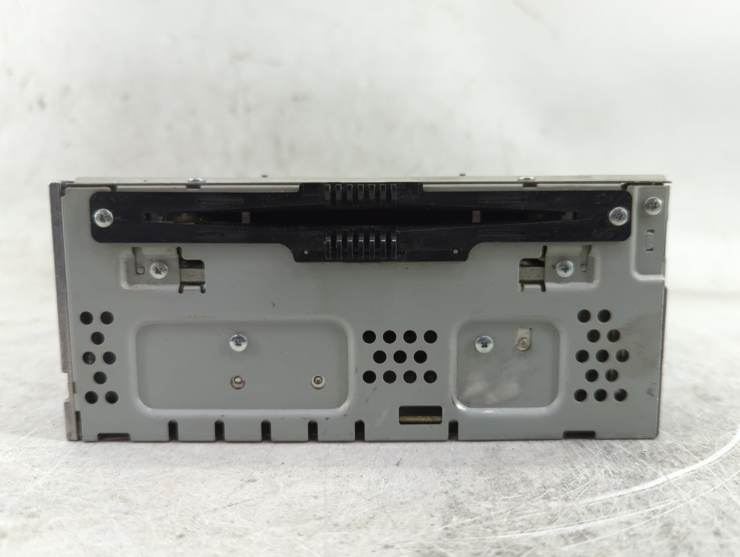 2013-2015 Ford Escape Radio AM FM Cd Player Receiver Replacement P/N:CJ5T-19C107-CG Fits Fits 2013 2014 2015 OEM Used Auto P