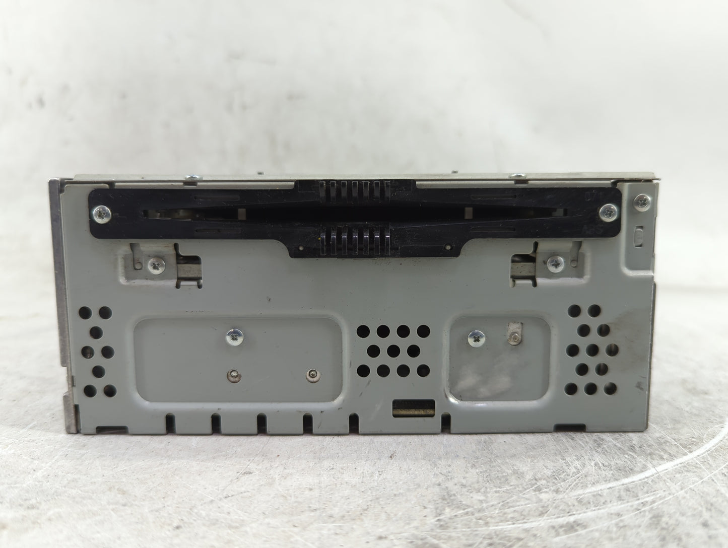2013-2015 Ford Escape Radio AM FM Cd Player Receiver Replacement P/N:CJ5T-19C107-CG Fits Fits 2013 2014 2015 OEM Used Auto P