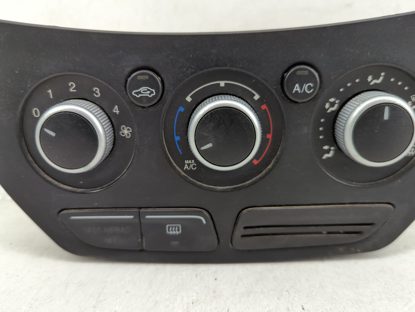 2013-2016 Ford Escape Climate Control Module Temperature AC/Heater Replacement P/N:CJ5T-19980-CH E1067439 Fits OEM Used Auto