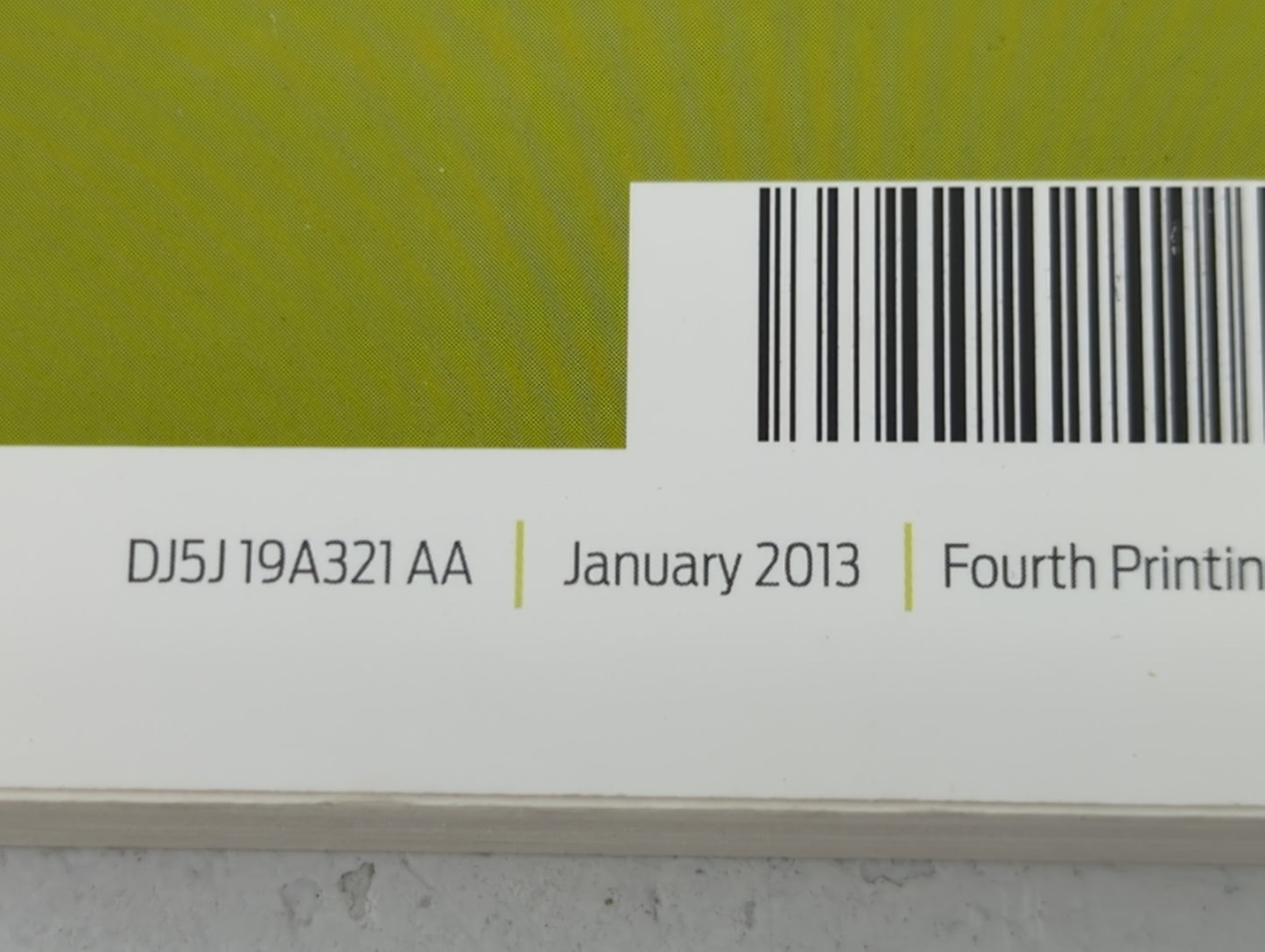 2013 Ford Escape Owners Manual Book Guide P/N:DJ5J19A321AA OEM Used Auto Parts - Oemusedautoparts1.com