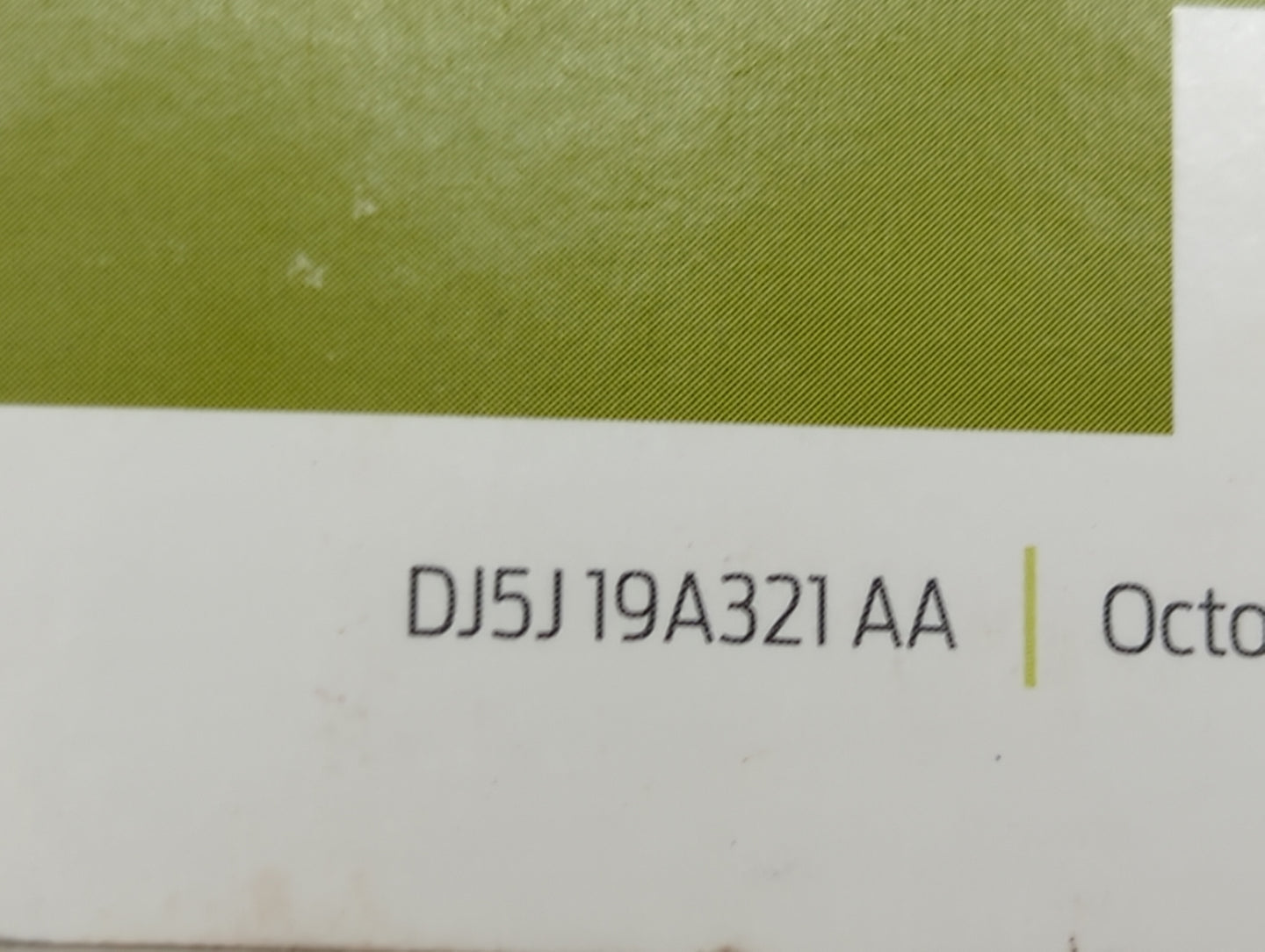 2013 Ford Escape Owners Manual Book Guide P/N:DJ5J19A321AA OEM Used Auto Parts - Oemusedautoparts1.com