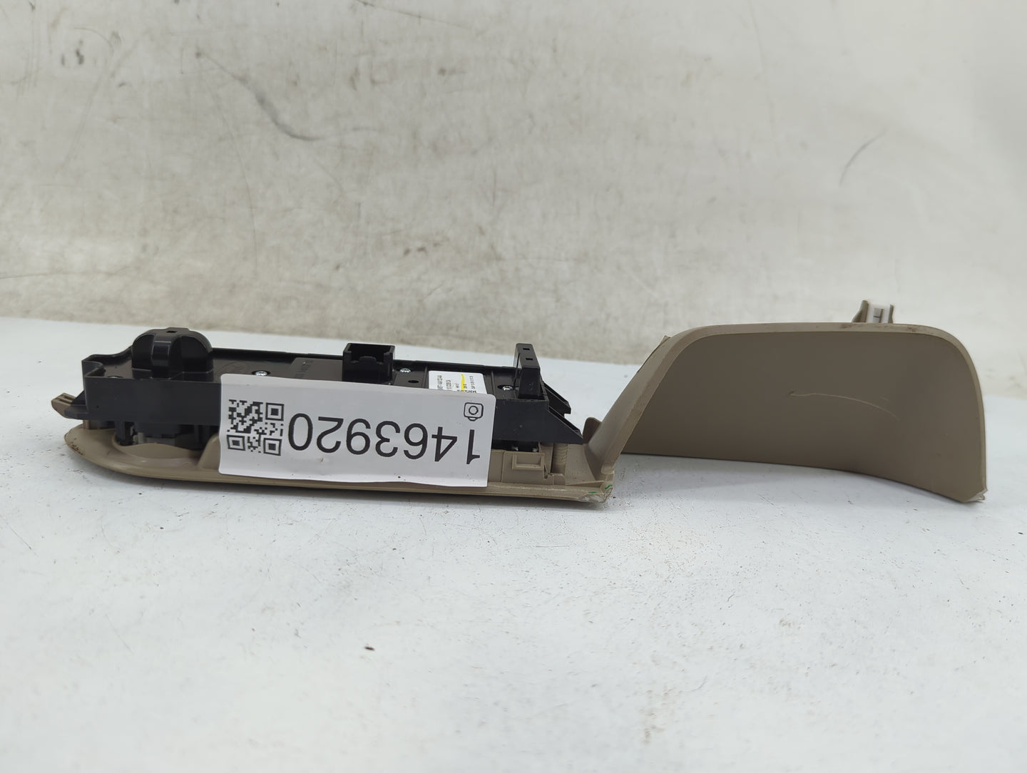2013-2019 Ford Escape Master Power Window Switch Replacement Driver Side Left P/N:AM5T-14A132-AA CJ54-S203B05A Fits OEM Used