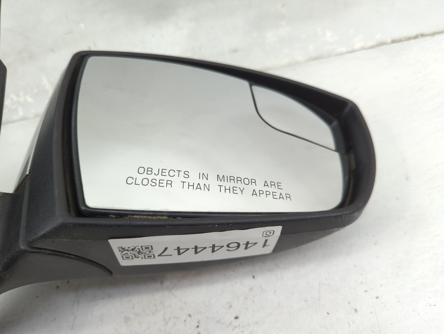 2013-2016 Ford Escape Passenger Side View Mirror - Right Door Mirror OEM Used - Oemusedautoparts1.com
