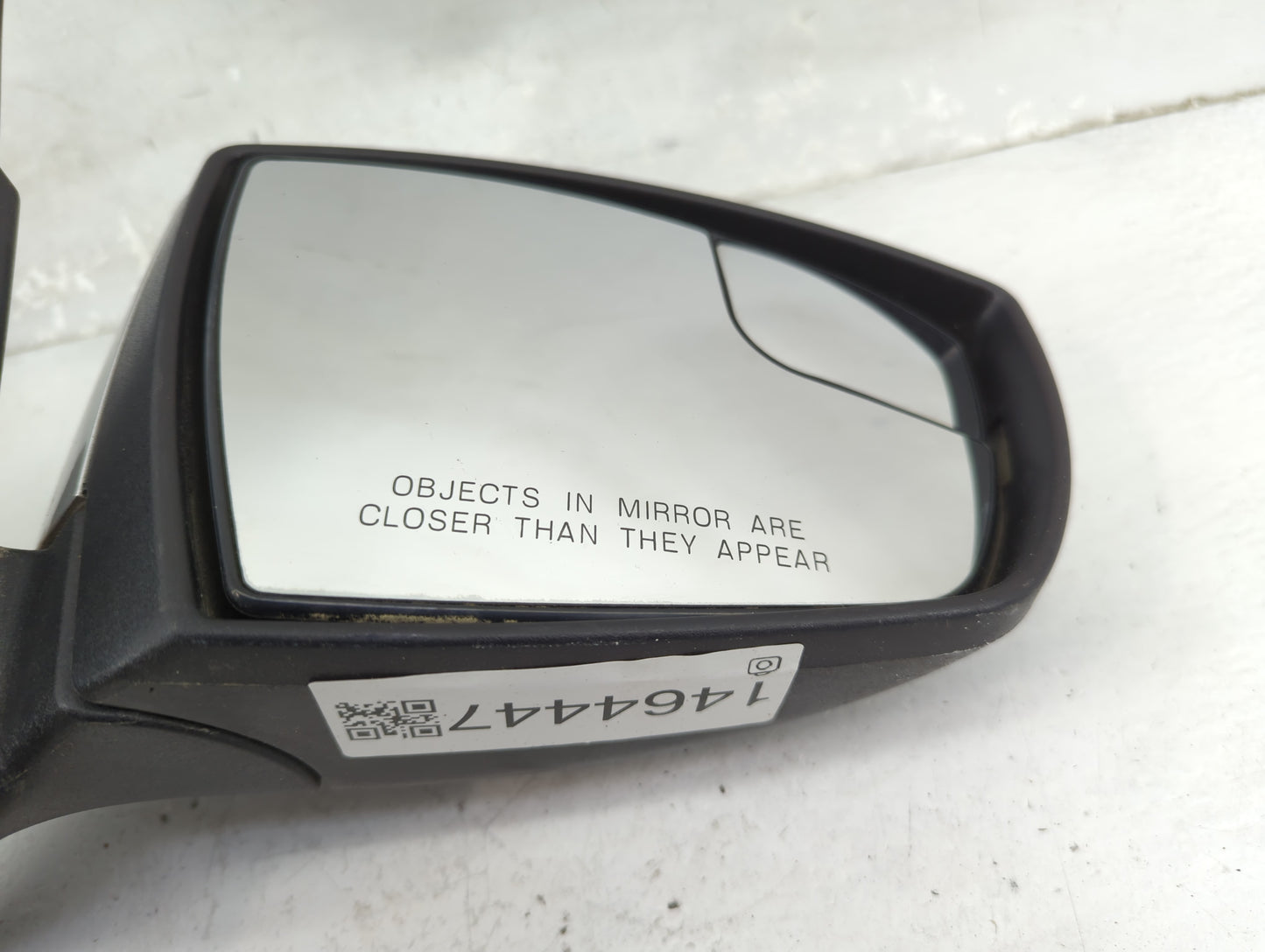2013-2016 Ford Escape Passenger Side View Mirror - Right Door Mirror OEM Used - Oemusedautoparts1.com