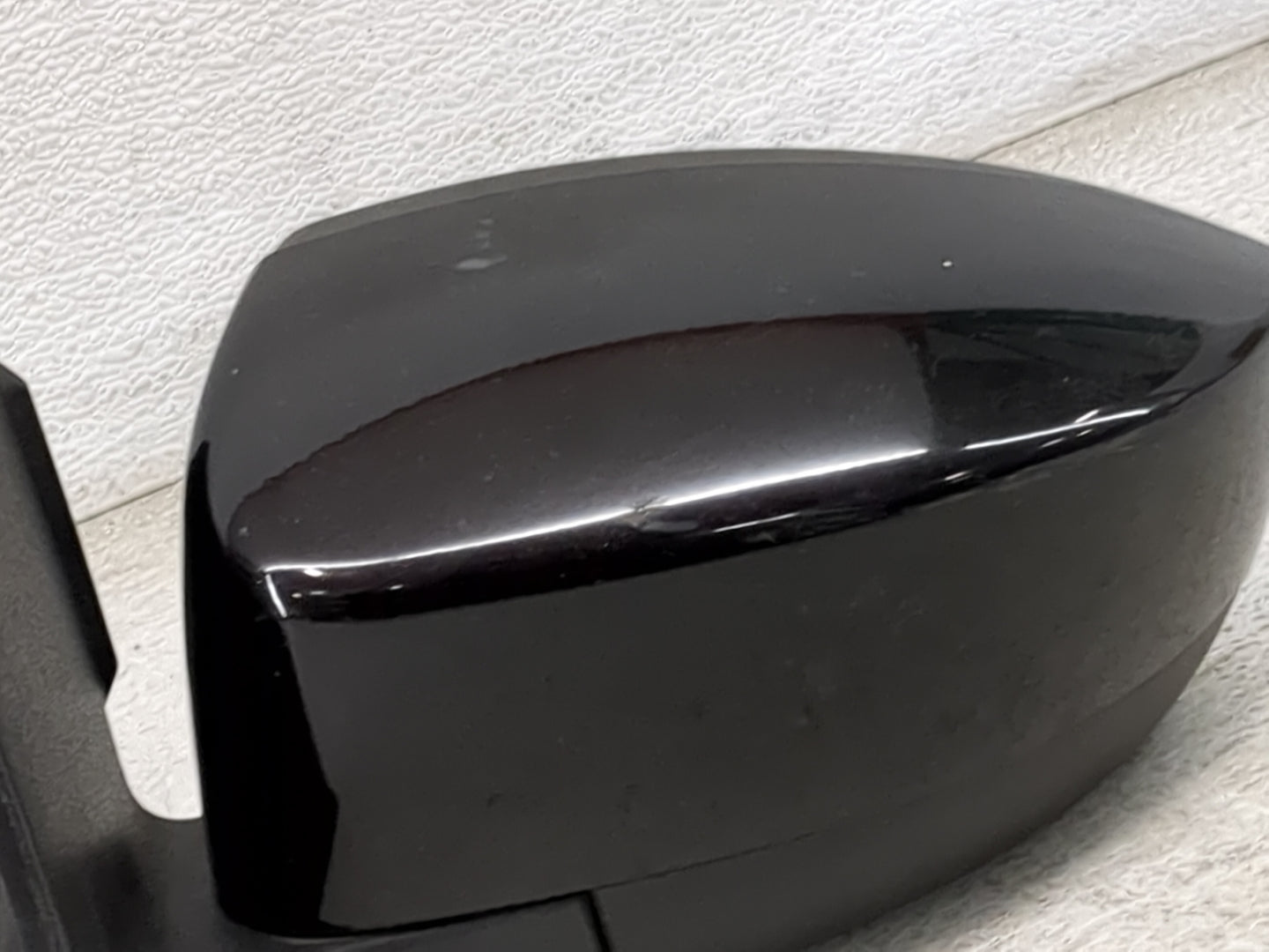 2013-2016 Ford Escape Driver Side View Mirror - Left Door Mirror OEM Used - Oemusedautoparts1.com