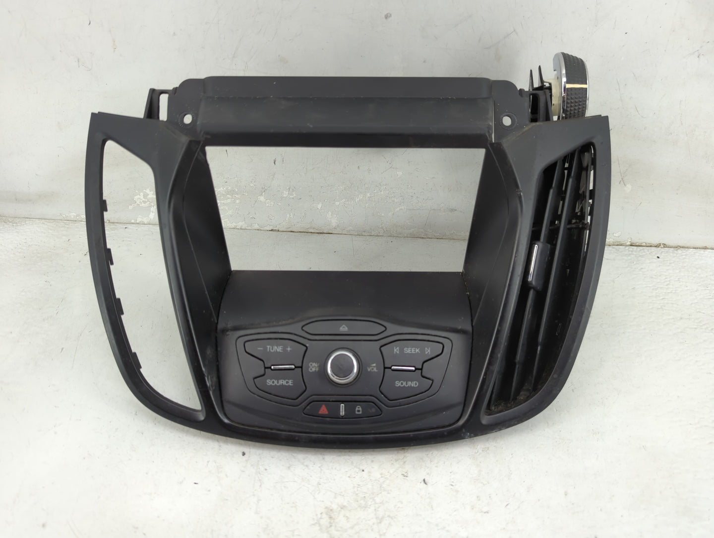 2013 Ford Escape Radio Control Panel 1464706 - Oemusedautoparts1.com
