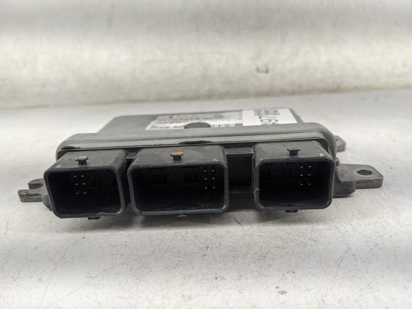 2013-2016 Ford Escape PCM Engine Control Computer ECU ECM PCU OEM P/N:5171 Fits Fits 2013 2014 2015 2016 OEM Used Auto Parts