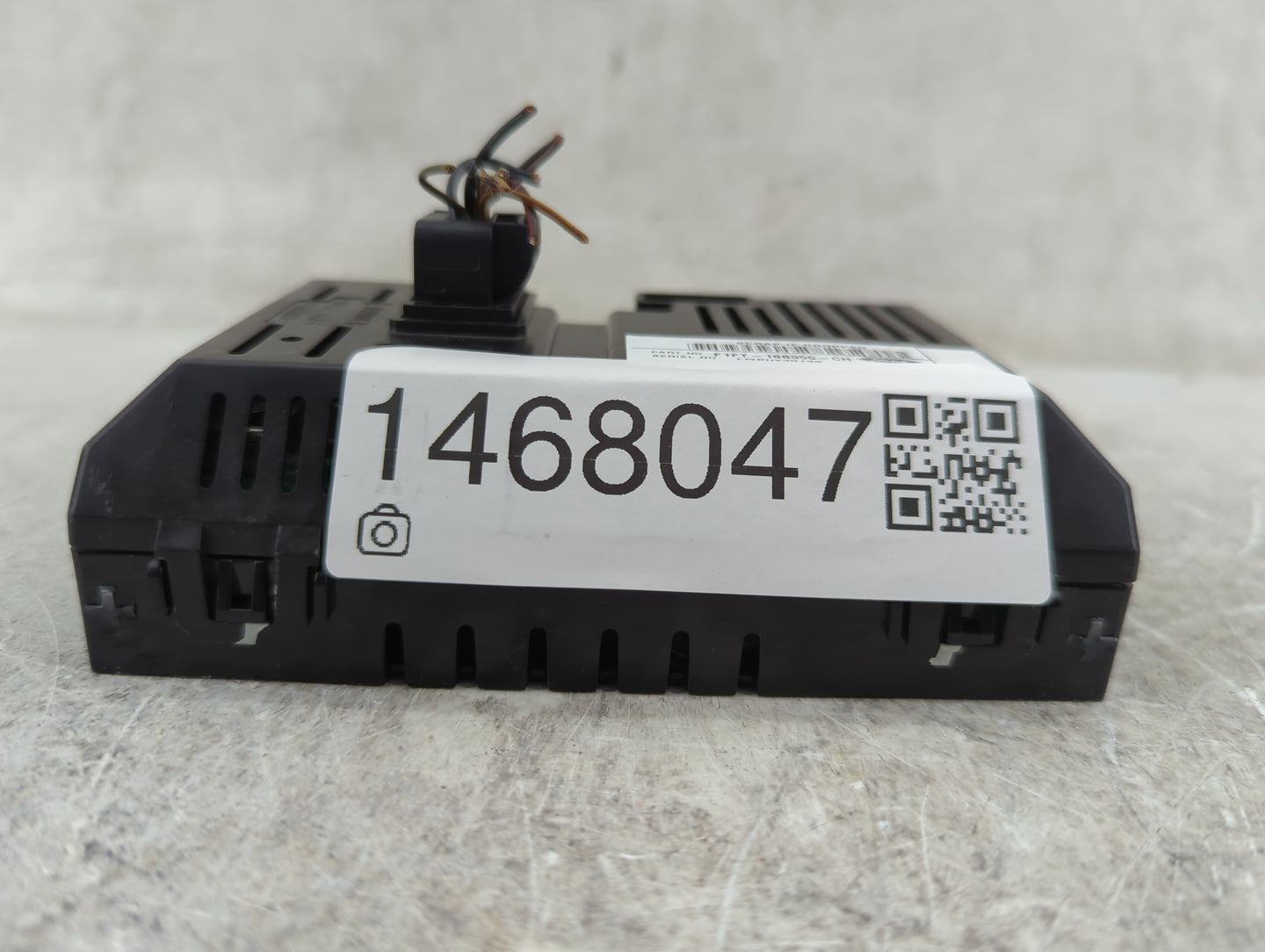 2017-2019 Ford Escape Information Display Screen 1468047 - Oemusedautoparts1.com