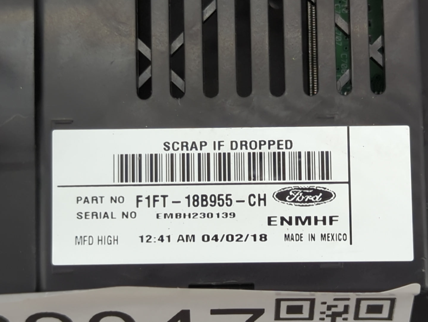 2017-2019 Ford Escape Information Display Screen 1468047 - Oemusedautoparts1.com