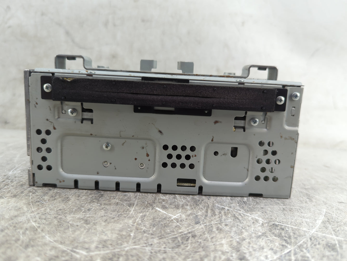 2013-2015 Ford Escape Radio AM FM Cd Player Receiver Replacement P/N:CJ5T-19C107-BG Fits Fits 2013 2014 2015 OEM Used Auto P