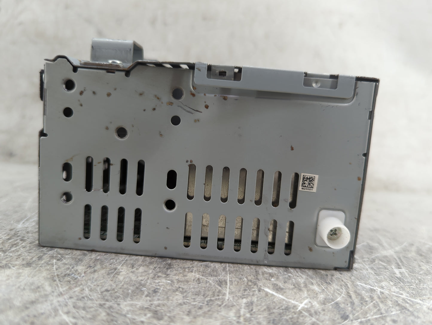2013-2015 Ford Escape Radio AM FM Cd Player Receiver Replacement P/N:CJ5T-19C107-BG Fits Fits 2013 2014 2015 OEM Used Auto P