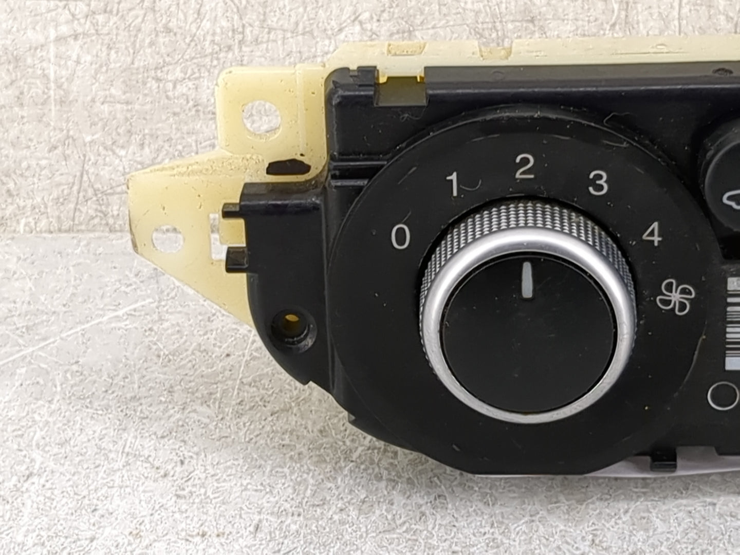 2013-2016 Ford Escape Climate Control Module Temperature AC/Heater Replacement P/N:CJ5T-19980-CK Fits Fits 2013 2014 2015 20