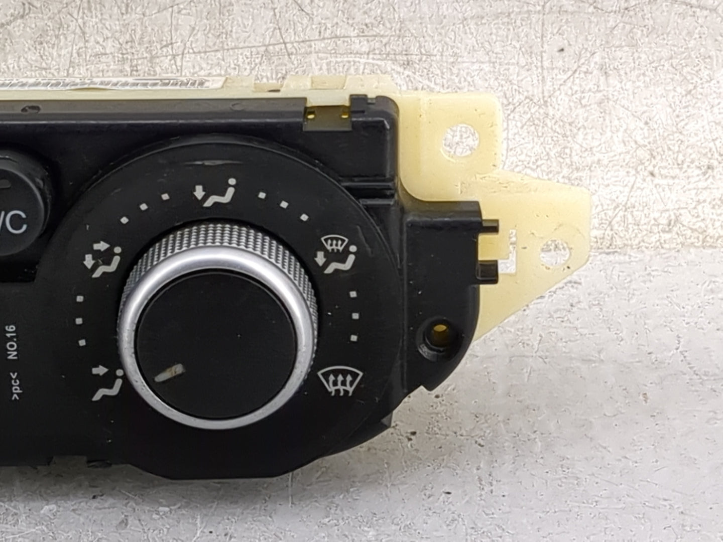 2013-2016 Ford Escape Climate Control Module Temperature AC/Heater Replacement P/N:CJ5T-19980-CK Fits Fits 2013 2014 2015 20