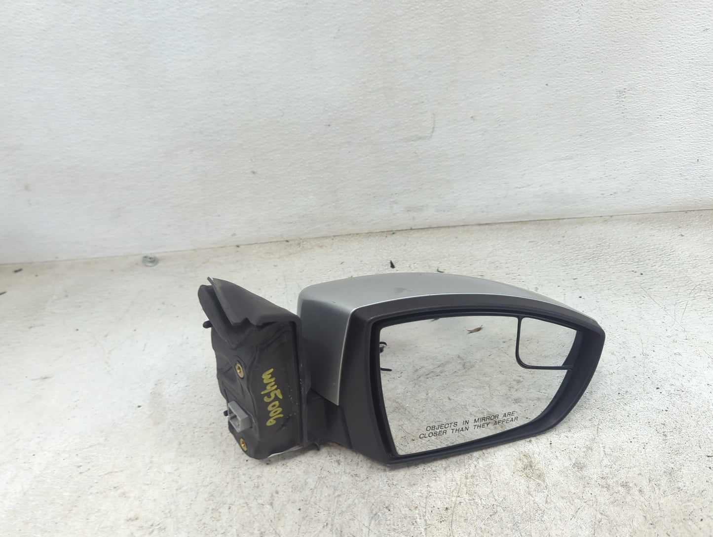 2013-2016 Ford Escape Passenger Side View Mirror - Right Door Mirror OEM Used - Oemusedautoparts1.com