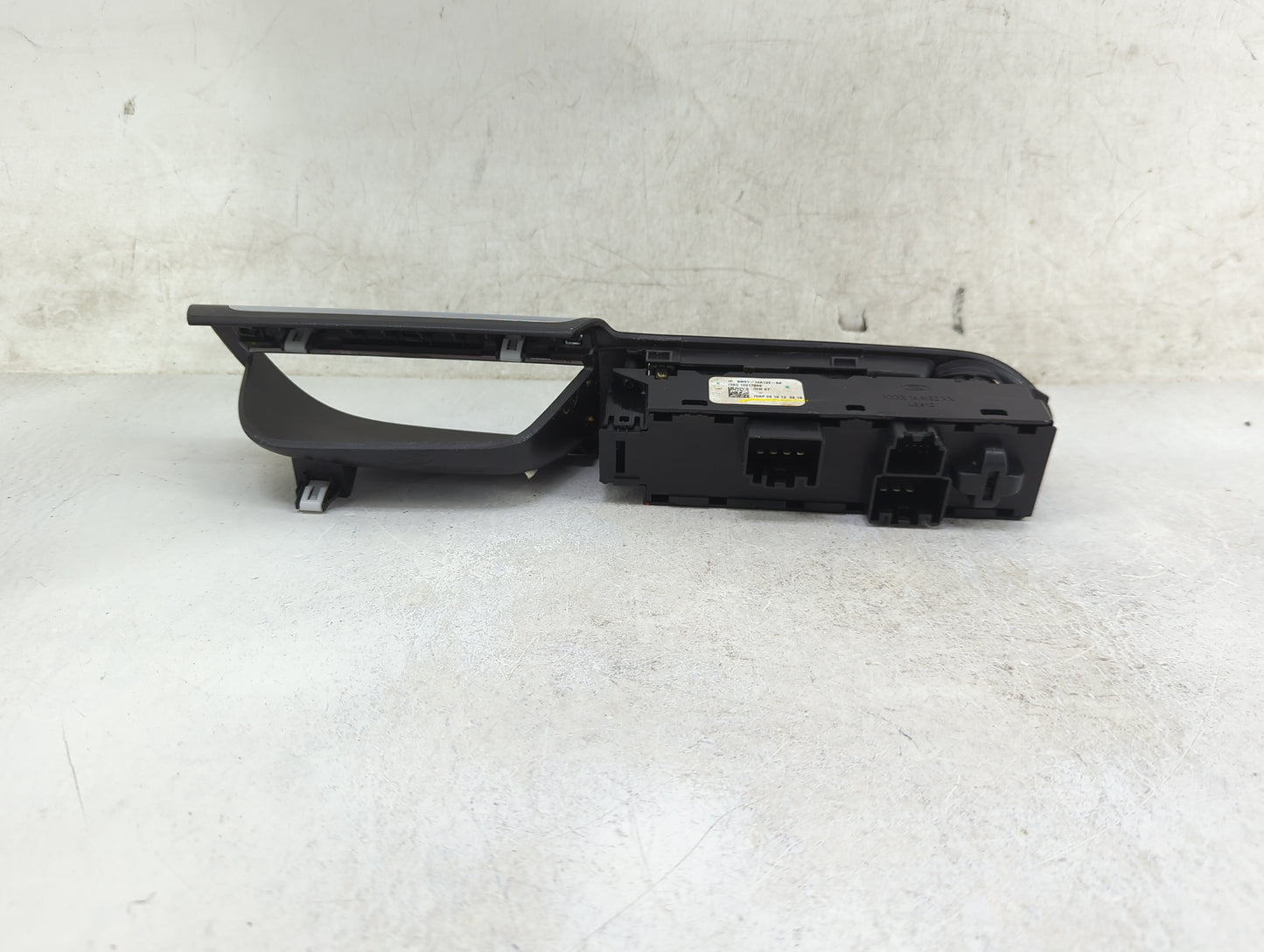 2013-2019 Ford Escape Master Power Window Switch Replacement Driver Side Left P/N:BM5T-14A132-AA Fits OEM Used Auto Parts - 