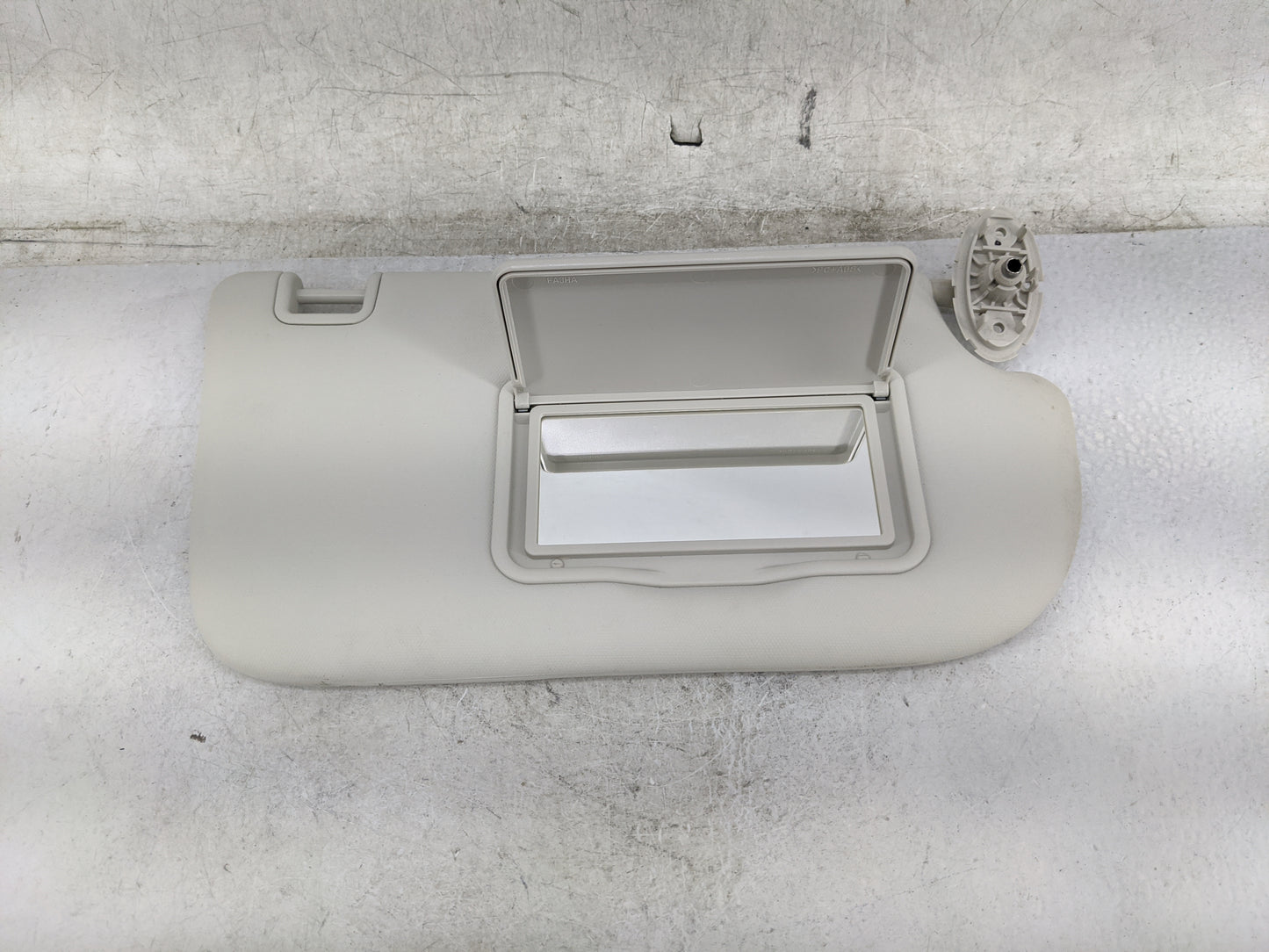 2013-2019 Ford Escape Sun Visor Shade Replacement Passenger Right Mirror Fits Fits 2013 2014 2015 2016 2017 2018 2019 OEM Us